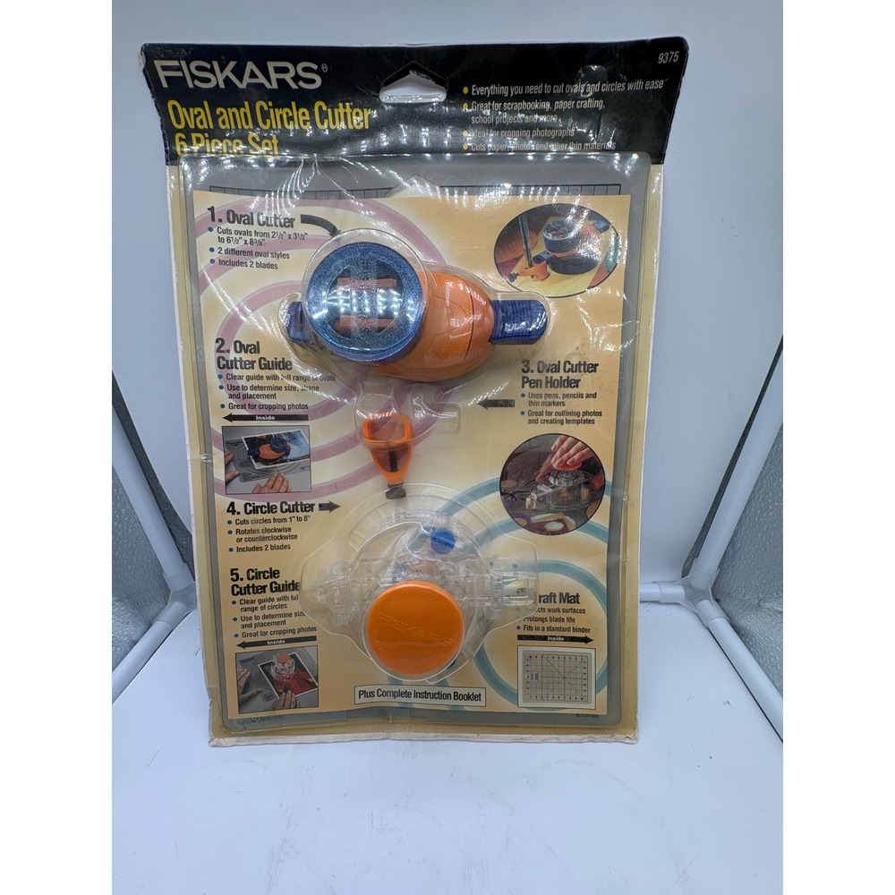 FISKARS Oval and Circle Cutter 6 Piece Set 9375 Guides Craft Mat Scrapbook NEW